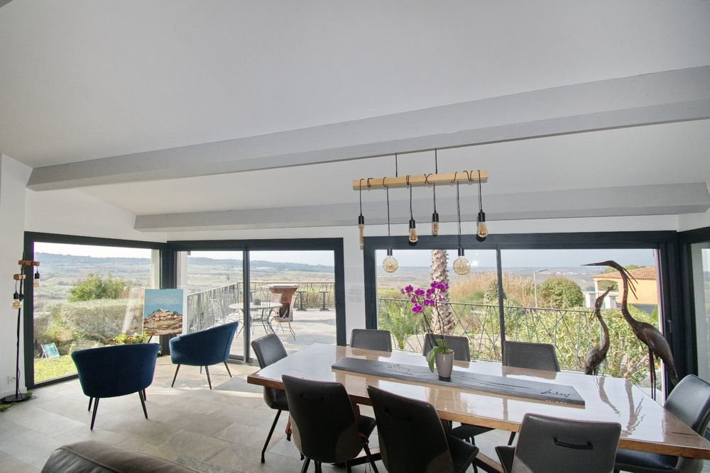 � vendre  Villa Campagnan (34230)