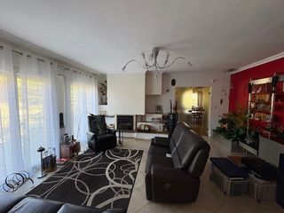  Maison � vendre 8 pi�ces 240 m�