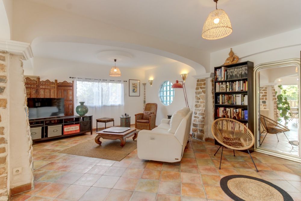 � vendre  Maison Saint-Marcel-d'Ard�che (07700)