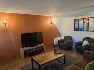  Maison � louer 10 pi�ces 190 m�