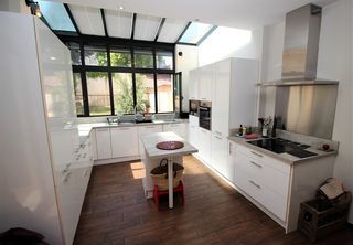  Villa � vendre 8 pi�ces 250 m�