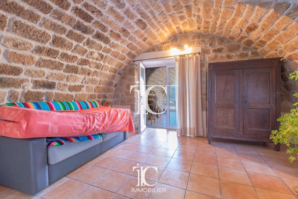 � vendre  Villa Les Vans (07140)