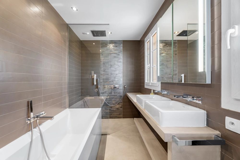 � vendre  Maison Grasse (06130)