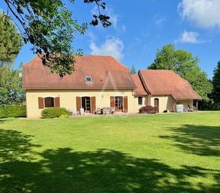  Maison � vendre 6 pi�ces 215 m�