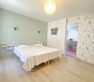  Villa � vendre 8 pi�ces 210 m�