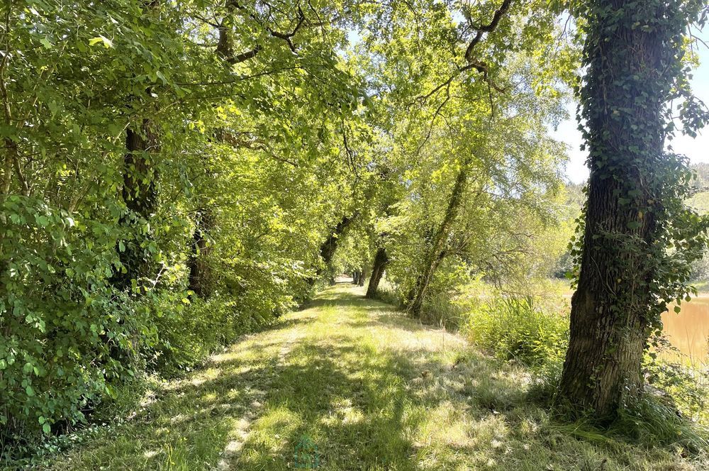 � vendre  Villa Barbezieux-Saint-Hilaire (16300)