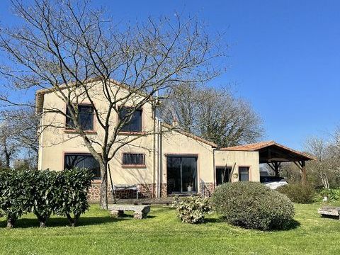   Maison Maison - 6 pi�ce(s) - 139 m�