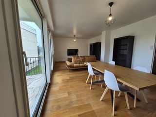  Appartement � louer 5 pi�ces 99 m�