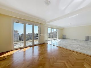  Appartement � vendre 5 pi�ces 150 m�