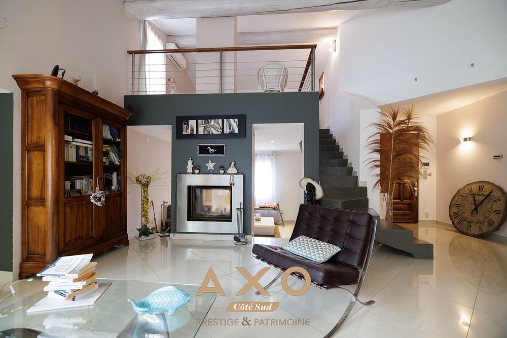 � vendre  Maison Simiane-Collongue (13109)