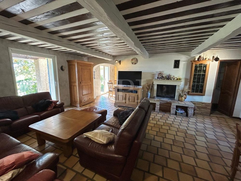 � vendre  Maison Saint-Saturnin-l�s-Apt (84490)