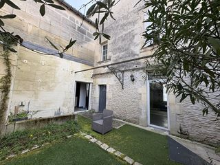  Maison � vendre 6 pi�ces 200 m�