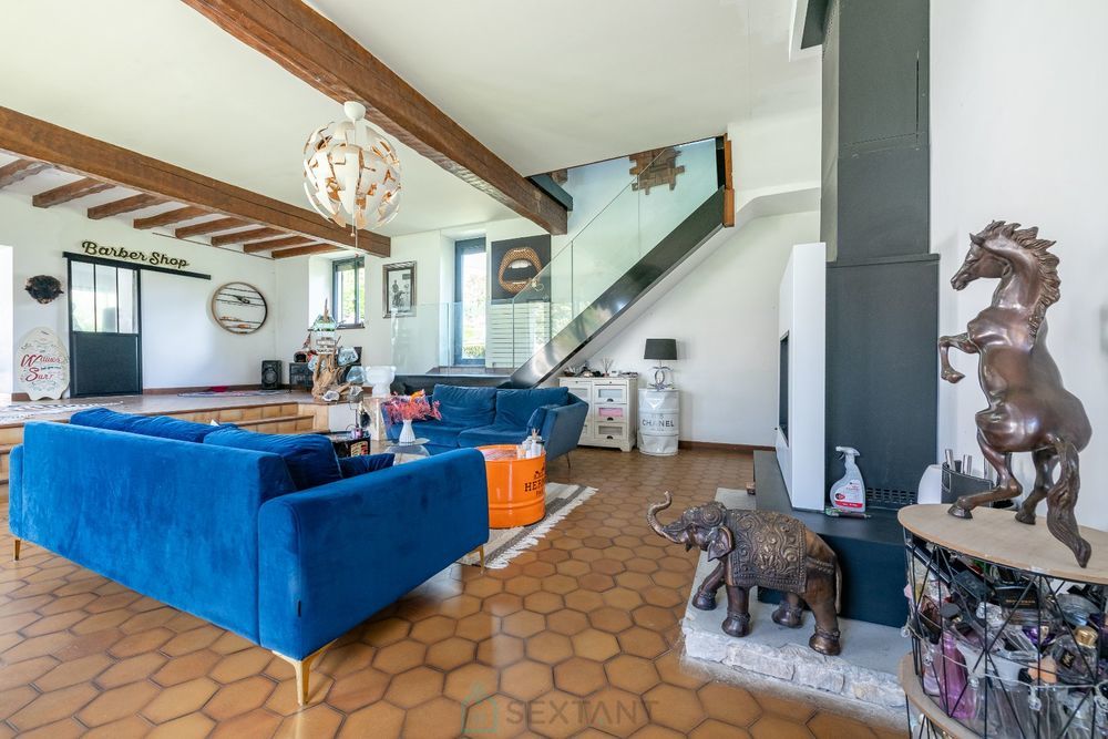 � vendre  Villa Fontainebleau (77300)