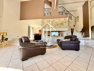  Maison � vendre 5 pi�ces 190 m�