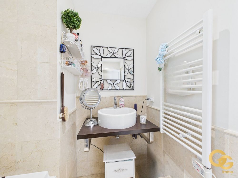 � vendre  Appartement Th�oule-sur-Mer (06590)