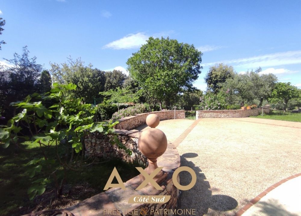 � vendre  Maison Sainte-Anastasie (30190)