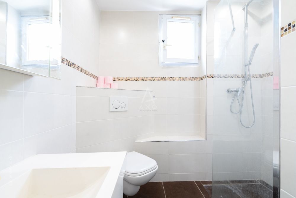 � vendre  Villa Villemomble (93250)