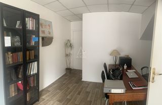  Immeuble � vendre 130 m�