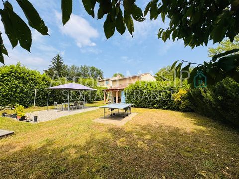   Maison de hameau Villa - 11 pi�ce(s) - 273 m�