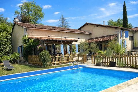   Maison Maison - 4 pi�ce(s) - 154 m�