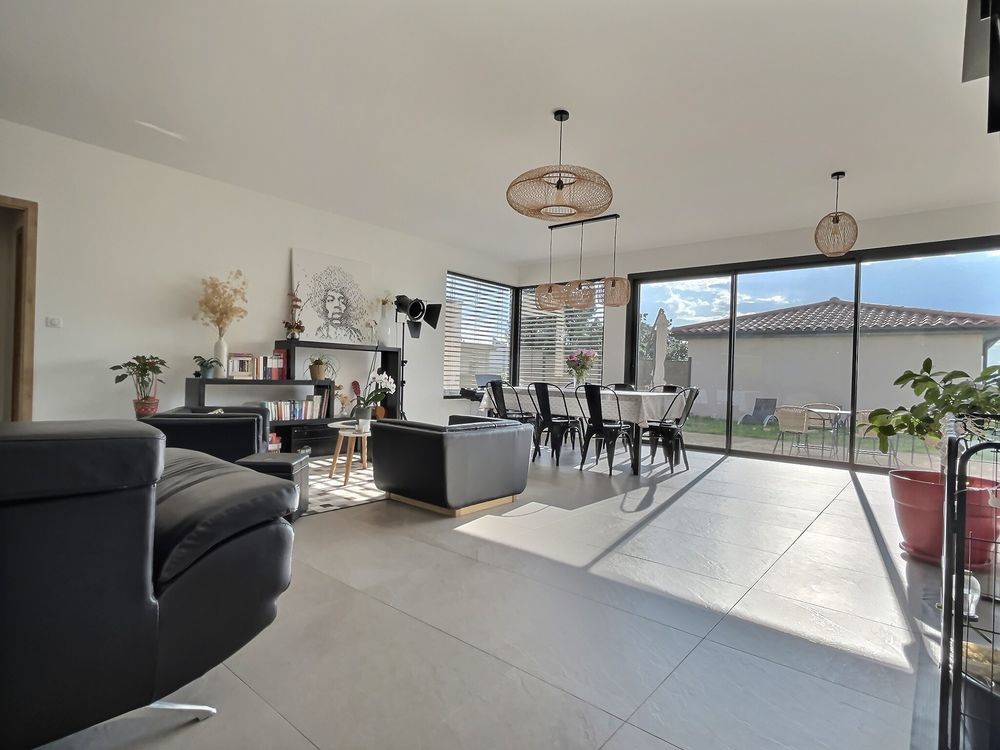 � vendre  Maison Saint-Germain-au-Mont-d'Or (69650)