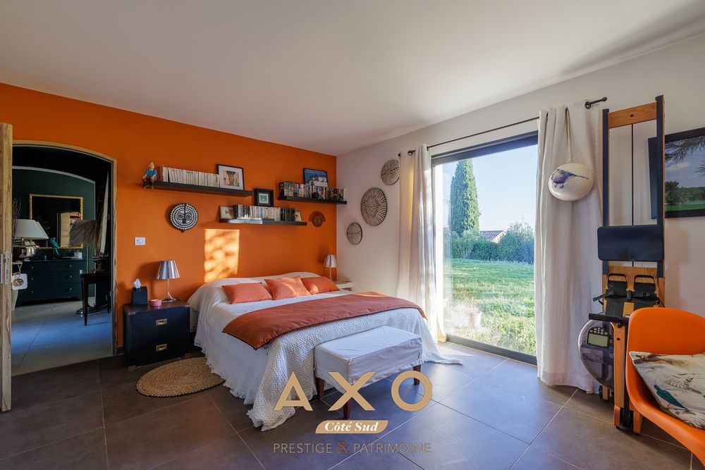 � vendre  Maison �guilles (13510)