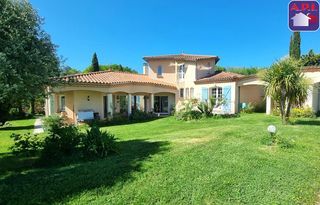  Villa � vendre 6 pi�ces 192 m�