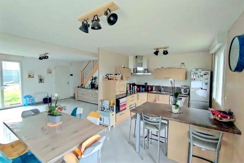   Maison Maison - 6 pi�ce(s) - 97 m�