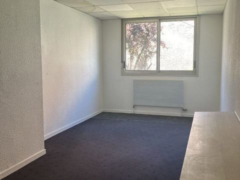 Bureau 420 69007 Lyon 7eme arrondissement
