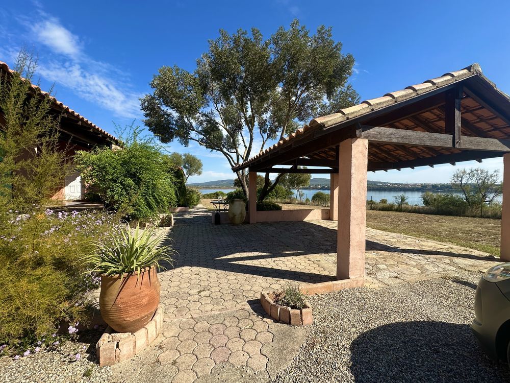 � vendre  Maison M�ze (34140)