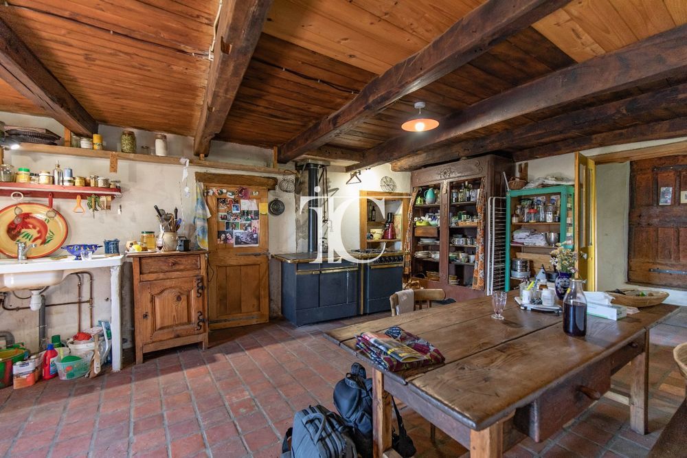 � vendre  Villa Les Vans (07140)