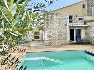  Maison � vendre 8 pi�ces 272 m�