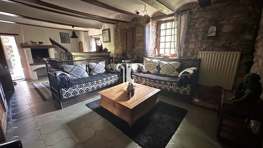 � vendre  Villa Les Vans (07140)