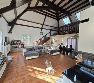  Maison � vendre 7 pi�ces 211 m�