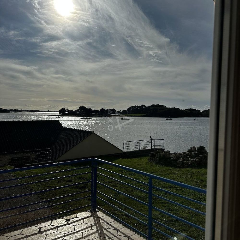 � vendre  Maison Locoal-Mendon (56550)