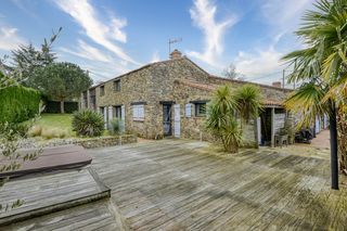  Maison � vendre 7 pi�ces 243 m�