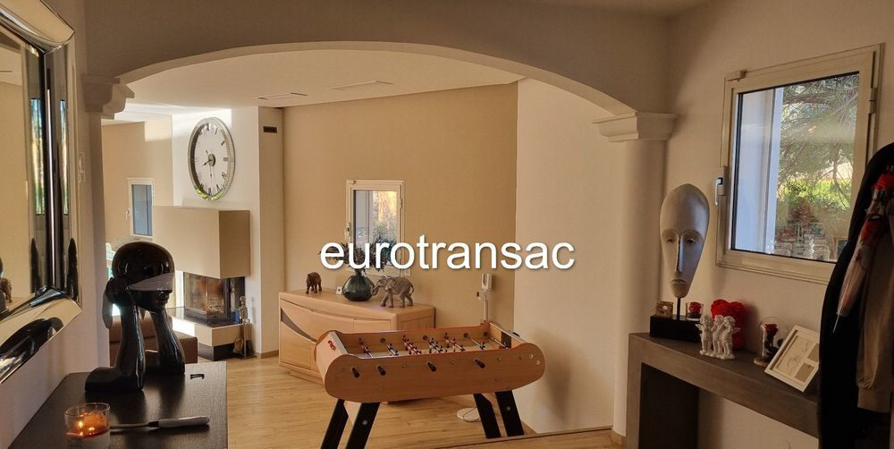 � vendre  Maison M�ze (34140)