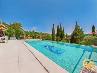  Villa � vendre 5 pi�ces 130 m�