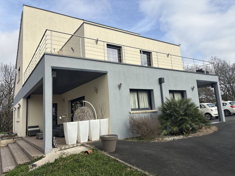 � vendre  Villa Ussac (19270)