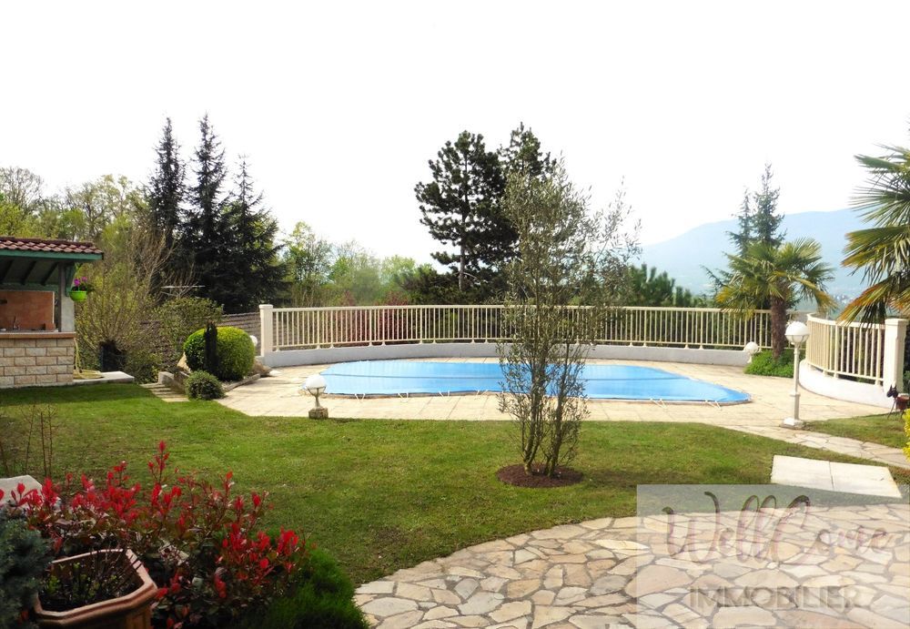 � vendre  Maison Mouxy (73100)