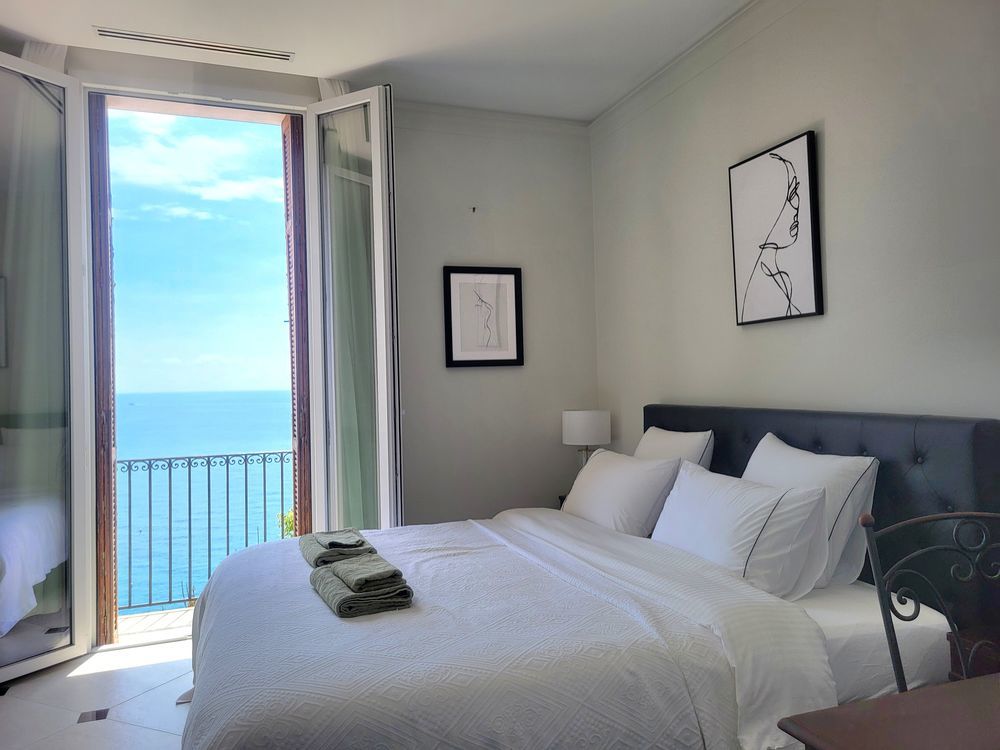 � vendre  Appartement Roquebrune-Cap-Martin (06190)