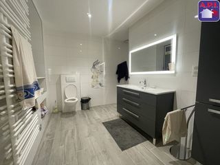  Maison � vendre 10 pi�ces 222 m�