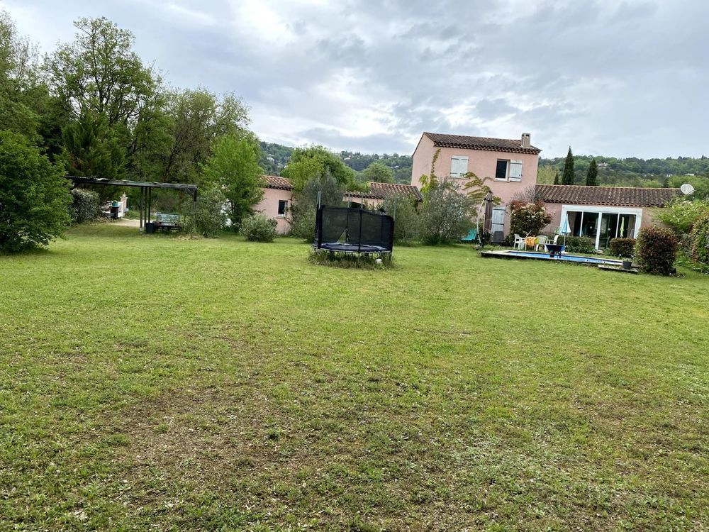 � vendre  Maison Montauroux (83440)