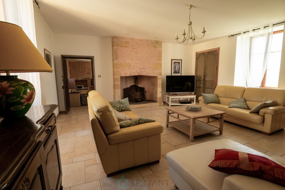 � vendre  Villa Excideuil (24160)