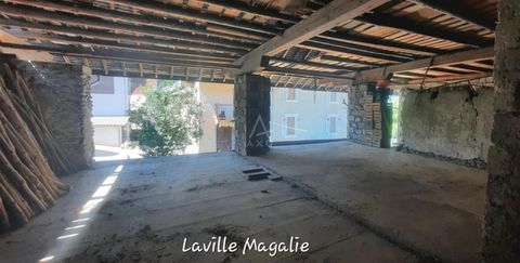   Grange Maison - 1 pi�ce(s) - 138 m�