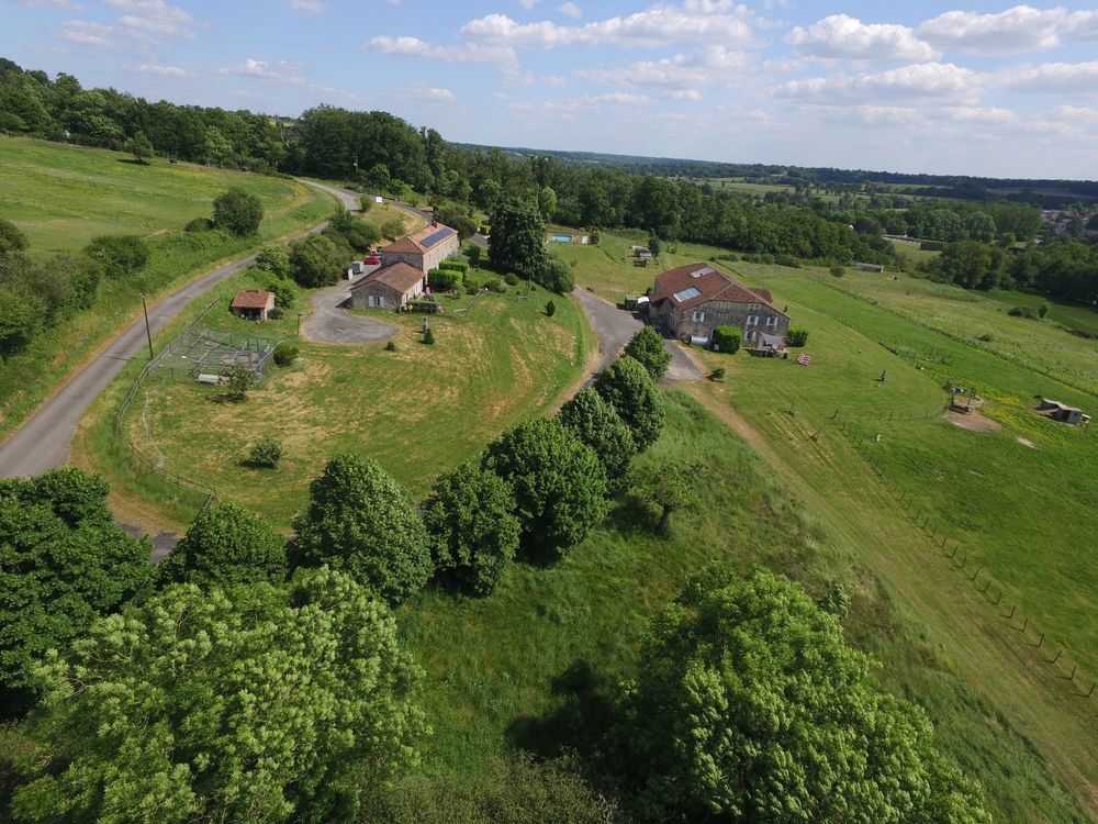 � vendre  Maison Availles-Limouzine (86460)