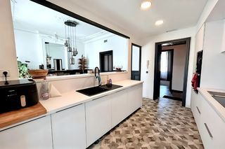  Appartement � vendre 6 pi�ces 150 m�