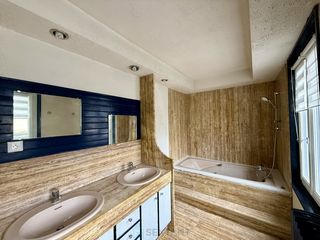  Appartement � vendre 4 pi�ces 70 m�