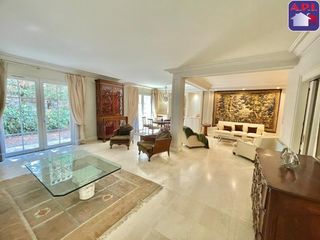  Villa � vendre 4 pi�ces 190 m�