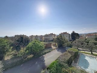  Appartement � vendre 5 pi�ces 150 m�